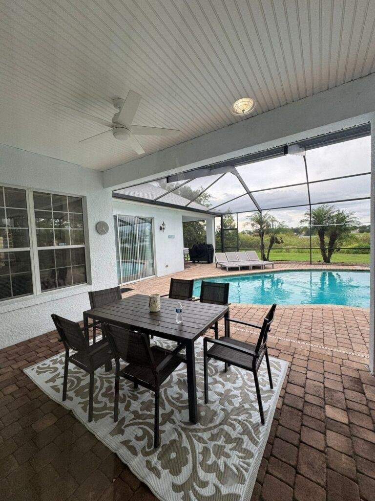 Outside dining area No.1